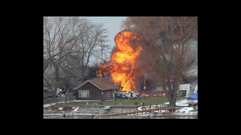 Usa, uomo appicca fuoco, uccide due pompieri e si suicida
