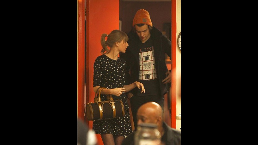 Harry Styles e Taylor Swift divisi a Natale, lui Uk lei Australia