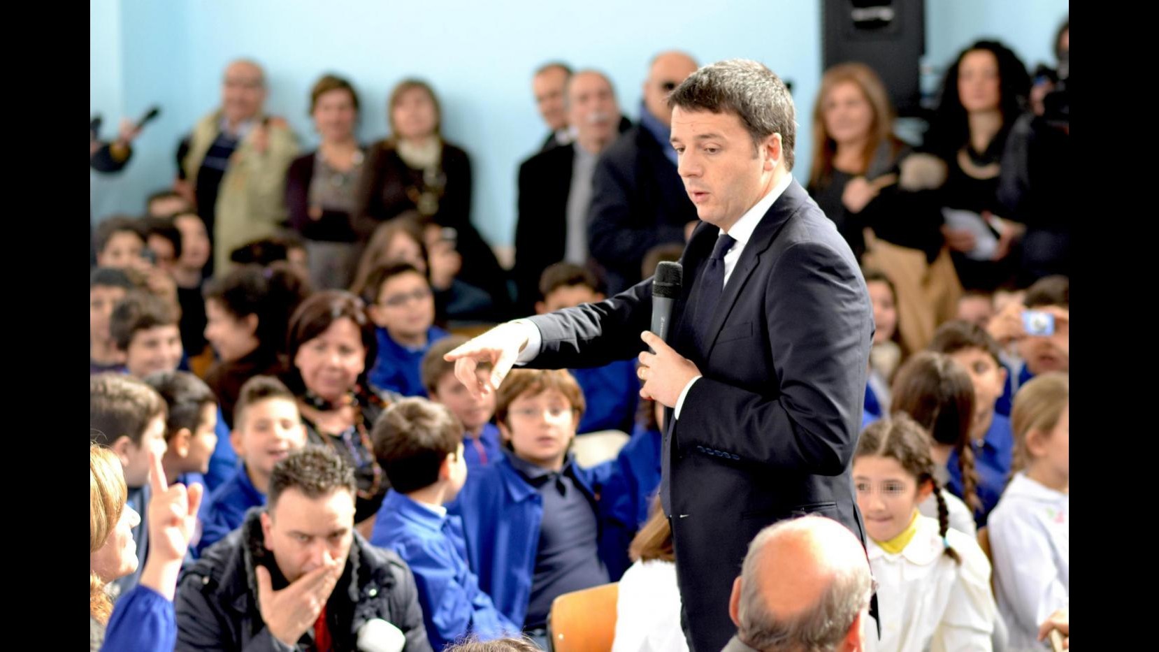 Renzi a Siracusa: Insegnanti cardine del Paese. Mercoledì prossimo presento Jobs act