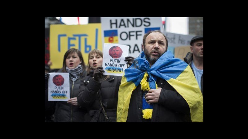 Ucraina, smentito ultimatum dalla Russia. Obama: Mosca dal lato sbagliato della storia