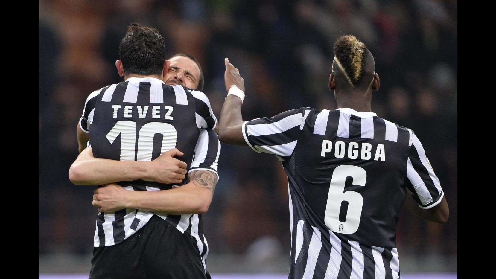 Serie A, Llorente-Tevez stendono un buon Milan: 0-2, Juventus vola a +11 sulla Roma