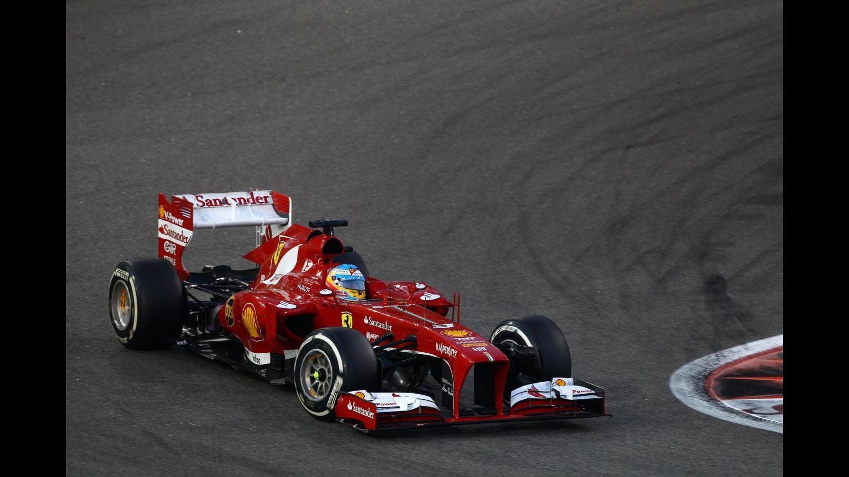 F1, test Bahrain: Bottas davanti a tutti al mattino, Alonso secondo