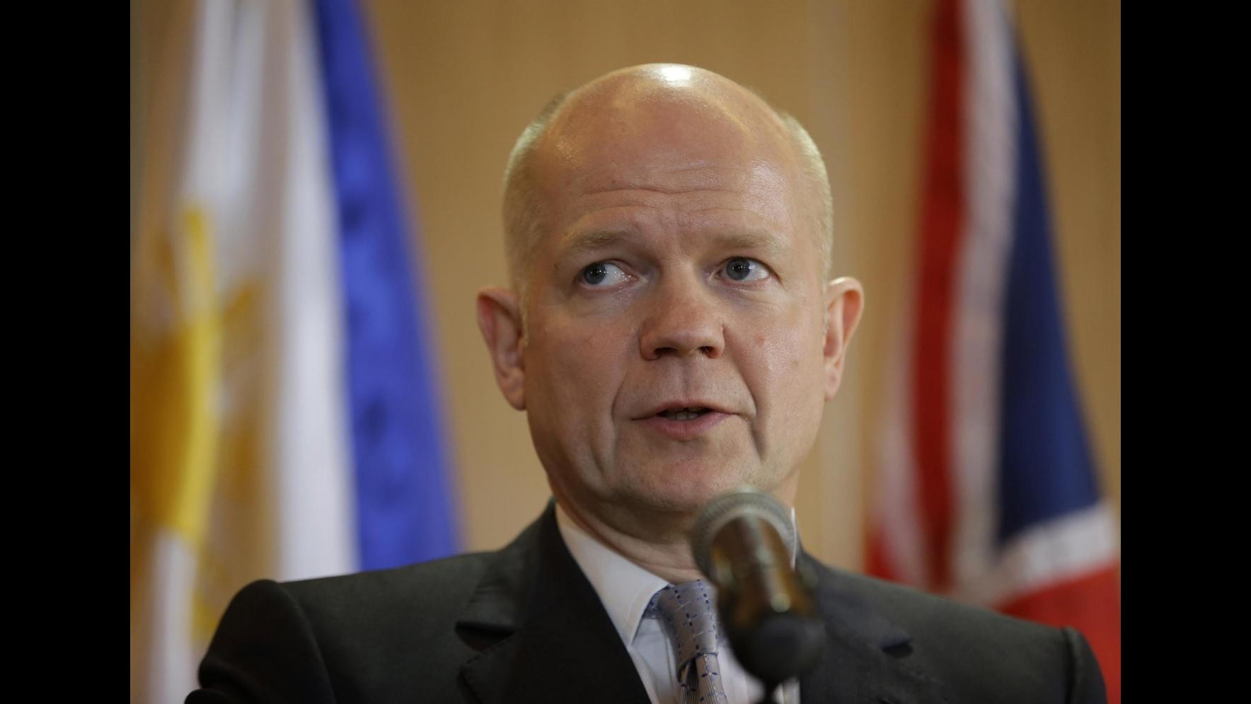 Ucraina, Hague: Ci opponiamo a decisione schierare truppe russe