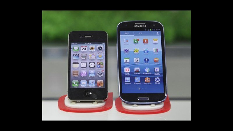 Apple presenta appello contro no a blocco prodotti Samsung in Usa