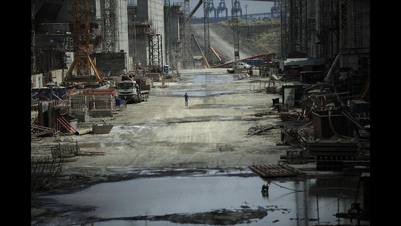 Canale Panama, accordo su 1,6 mld costi extra tra Acp e consorzio Gupc