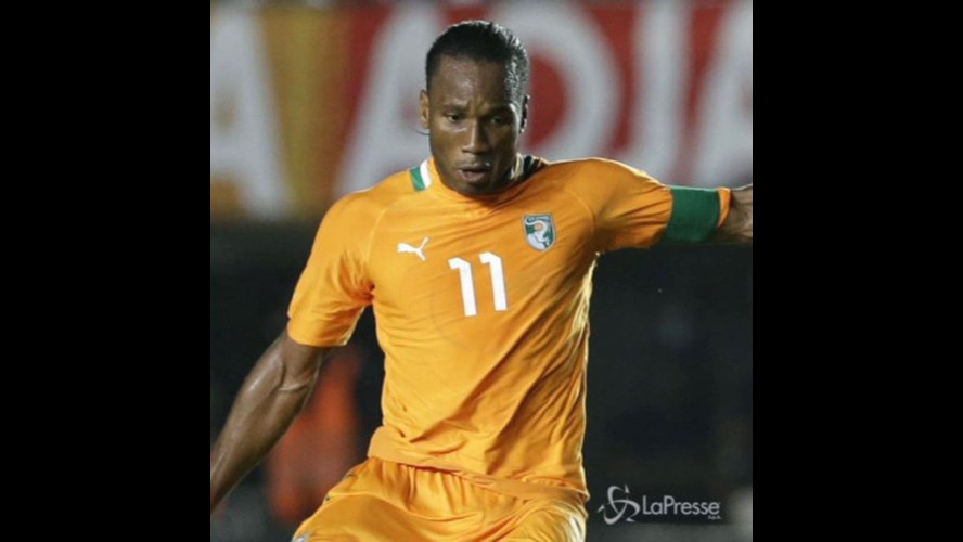 Calciomercato, Drogba conteso da Juve e Milan. La Roma blinda De Rossi
