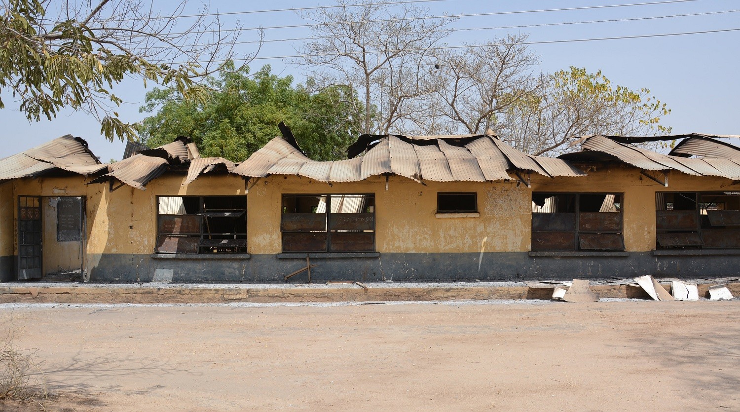 Nigeria, assalto di Boko Haram a una scuola: uccisi 29 studenti