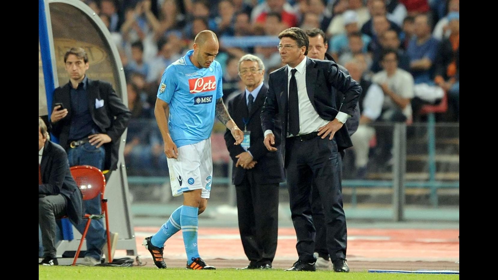 Calcioscommesse, -2 al Napoli. Sei mesi a Cannavaro e Grava