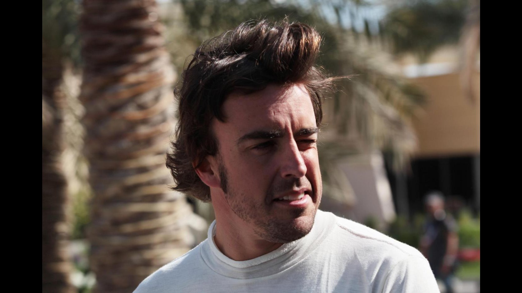 F1, Alonso ‘sfida’ Maradona in partita amichevole di calcio a Dubai