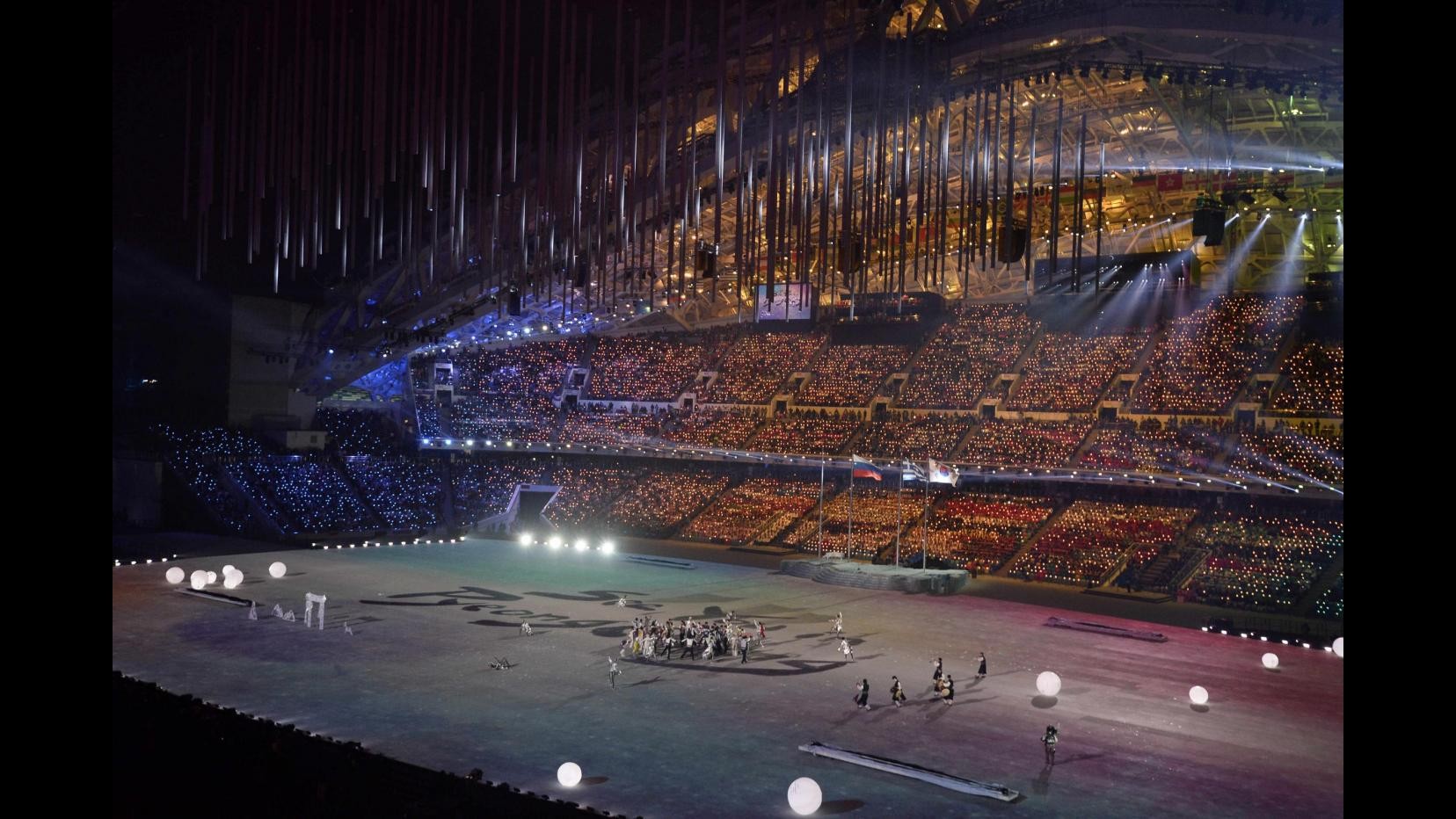Sochi 2014, si chiude Olimpiade fra trionfo russo ed ironia italiana