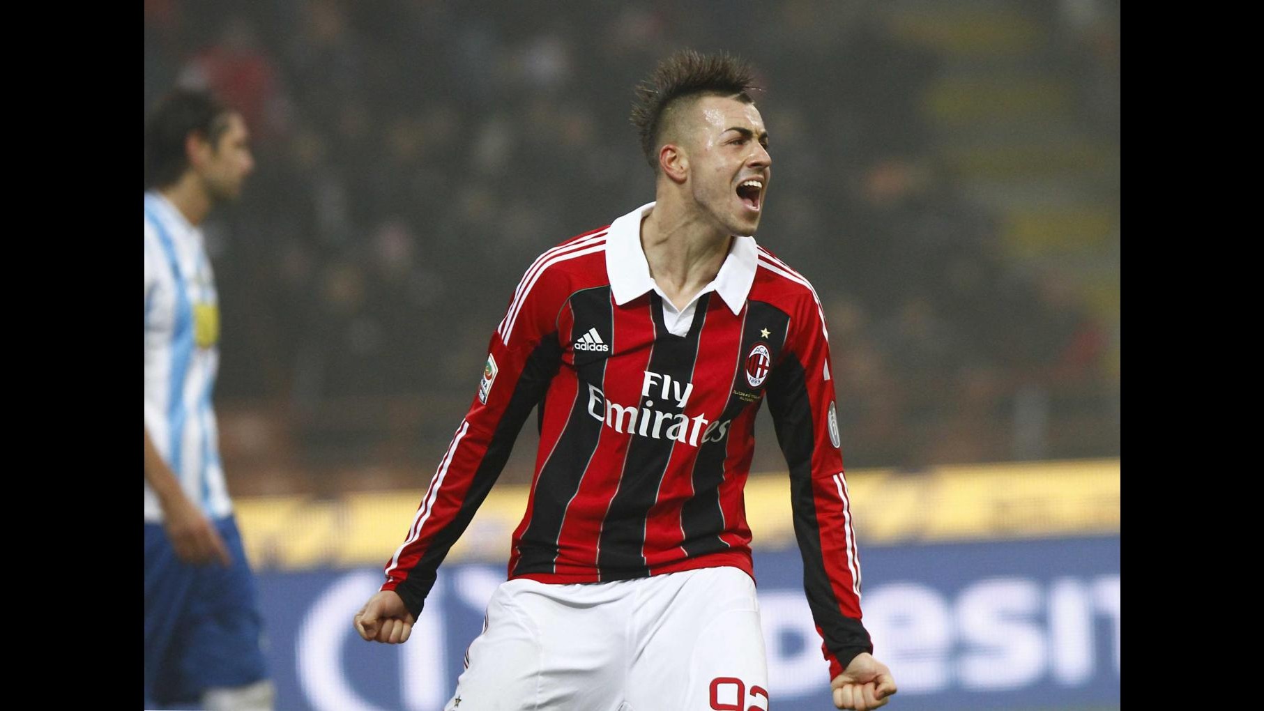 Milan mette la quarta, travolto Pescara. La Roma si ferma a Verona