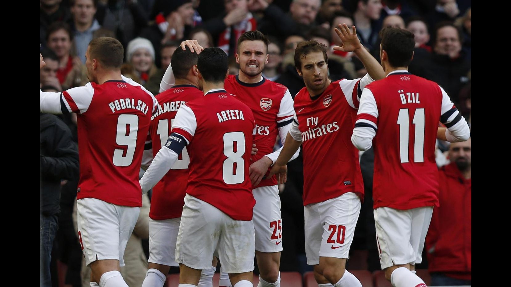 Premier League: Arsenal travolge Sunderland, City ok di misura. Chelsea vince al 93′