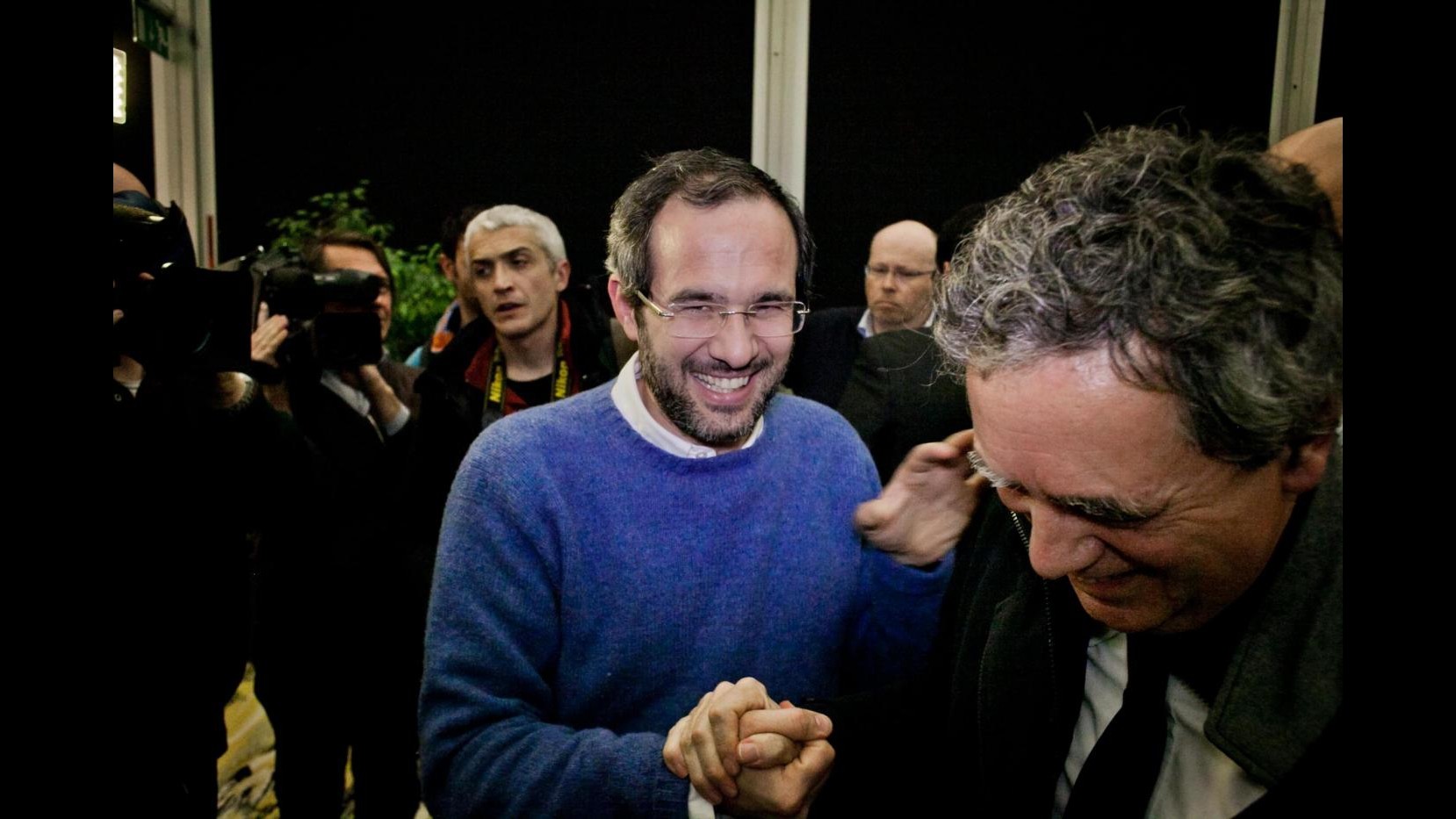 Lombardia, primarie centrosinistra: vince Ambrosoli con il 57,64%