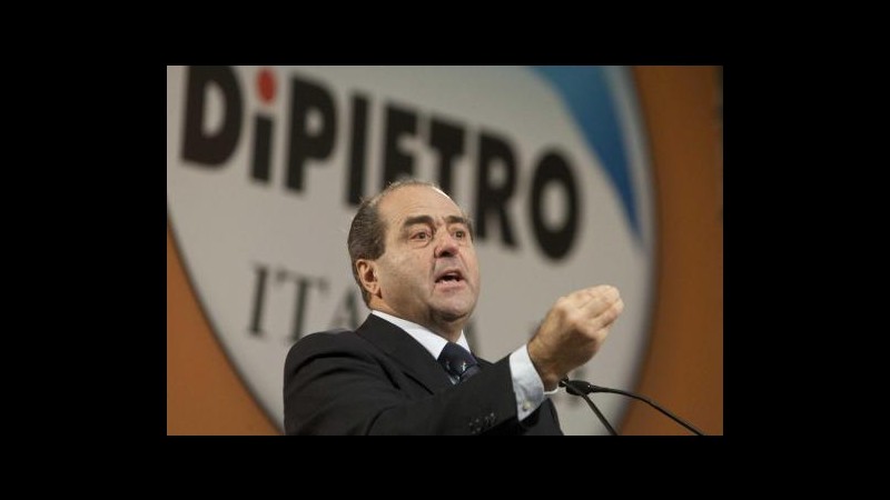 Di Pietro: Eleggeremo nuovo presidente Idv, io sarò il padre nobile