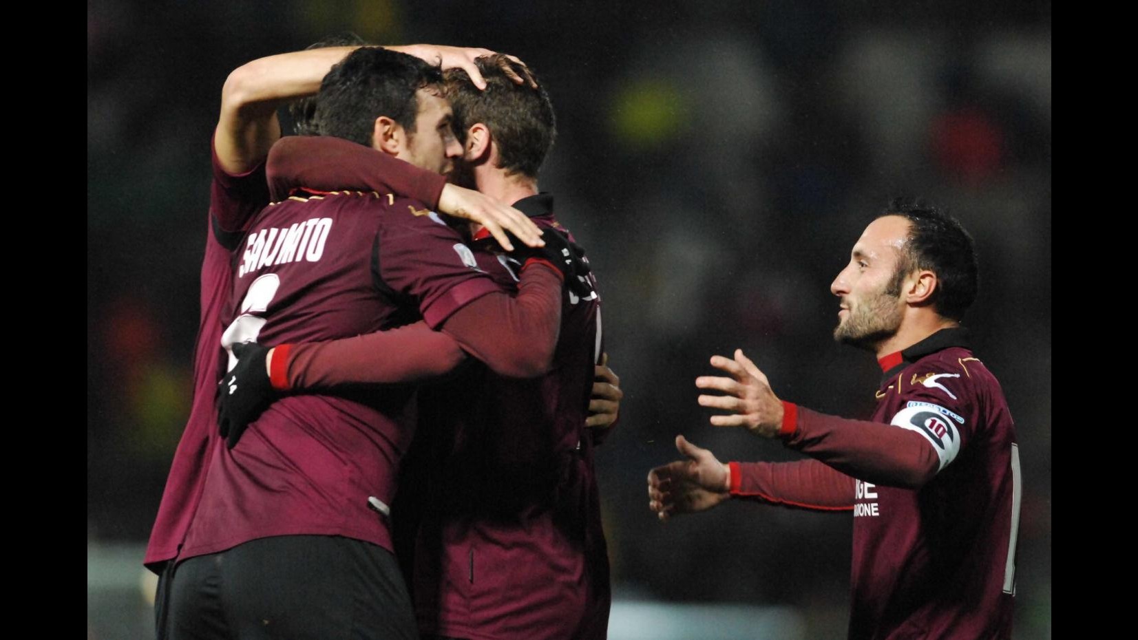 Serie B, Livorno batte Ternana 2-1 e raggiunge il Sassuolo in vetta