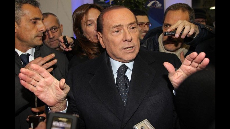 Elezioni, Berlusconi: Se Monti non guiderà i moderati lo farò io