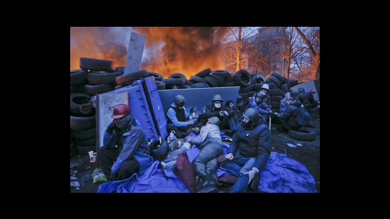 Ucraina, infermiera volontaria ferita a Kiev twitta: Sto morendo