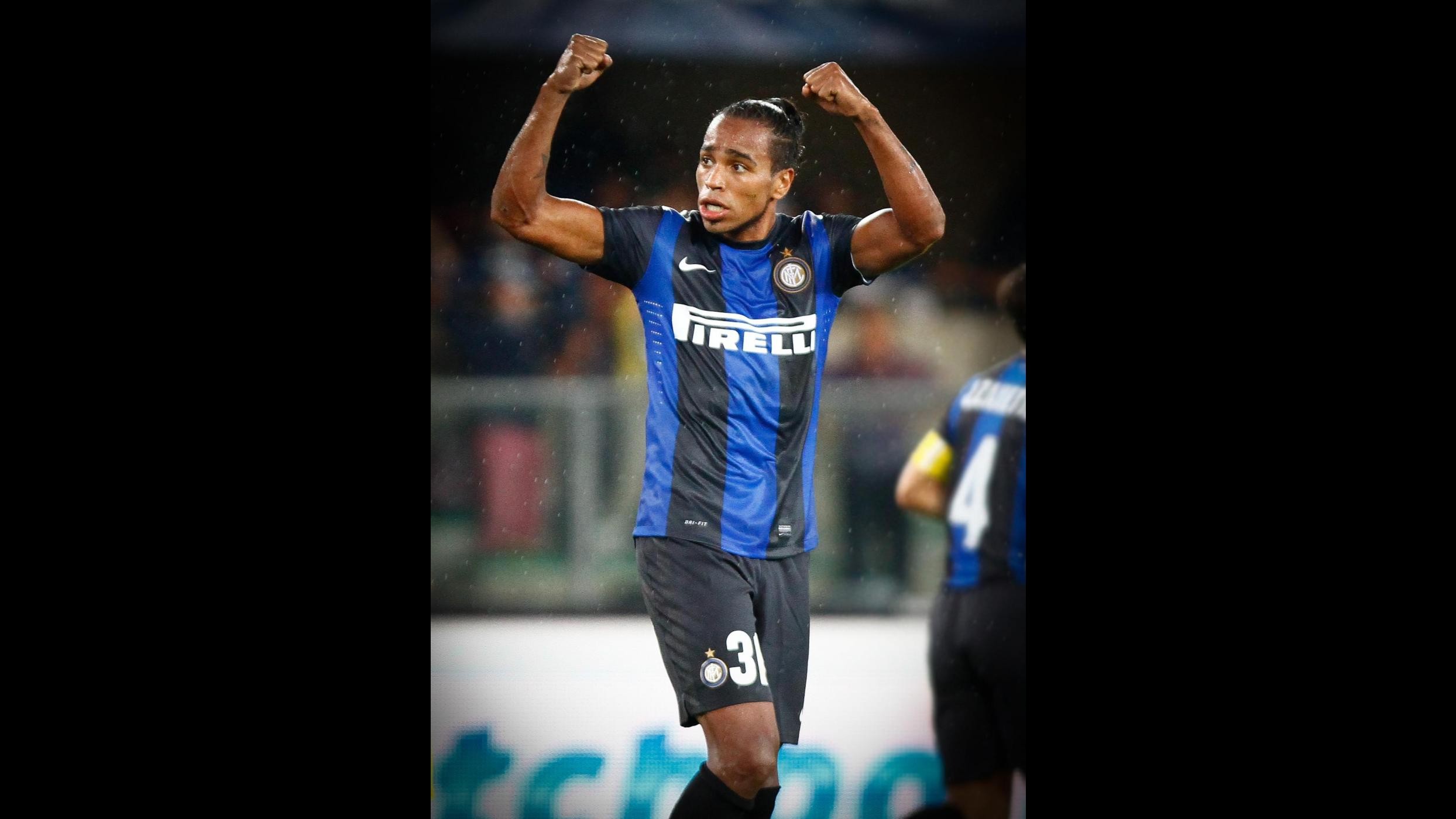 Alvaro Pereira: Inter lavora per scudetto, se vinciamo taglio codino