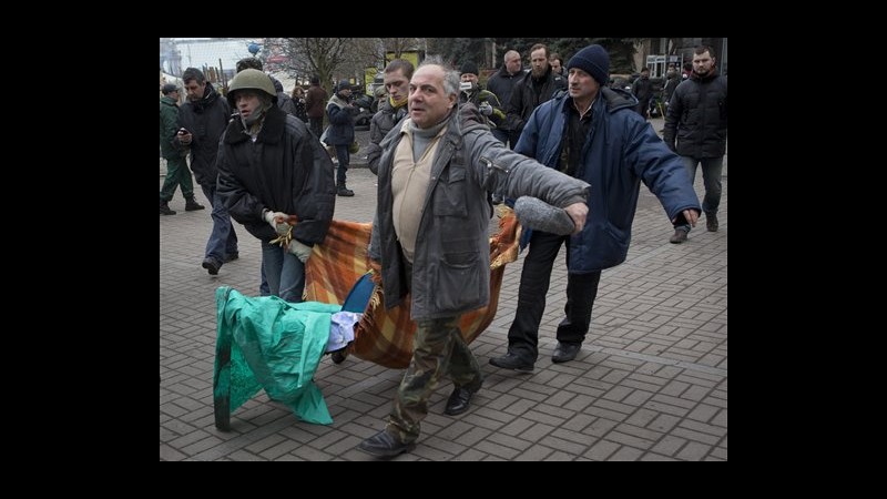 Ucraina, medico proteste: Almeno 70 dimostranti morti a Kiev
