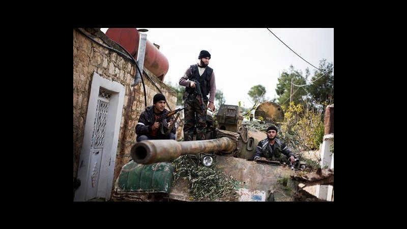 Siria, governo smentisce uso missili Scud contro ribelli