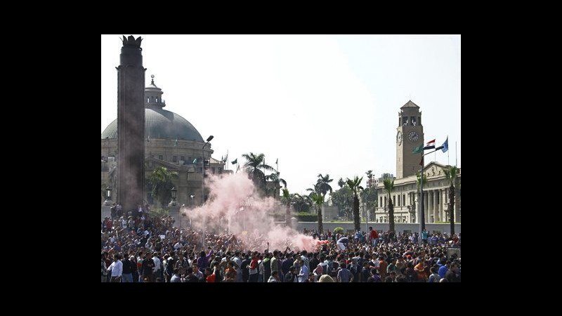 Egitto, scontri all’università del Cairo: morto uno studente