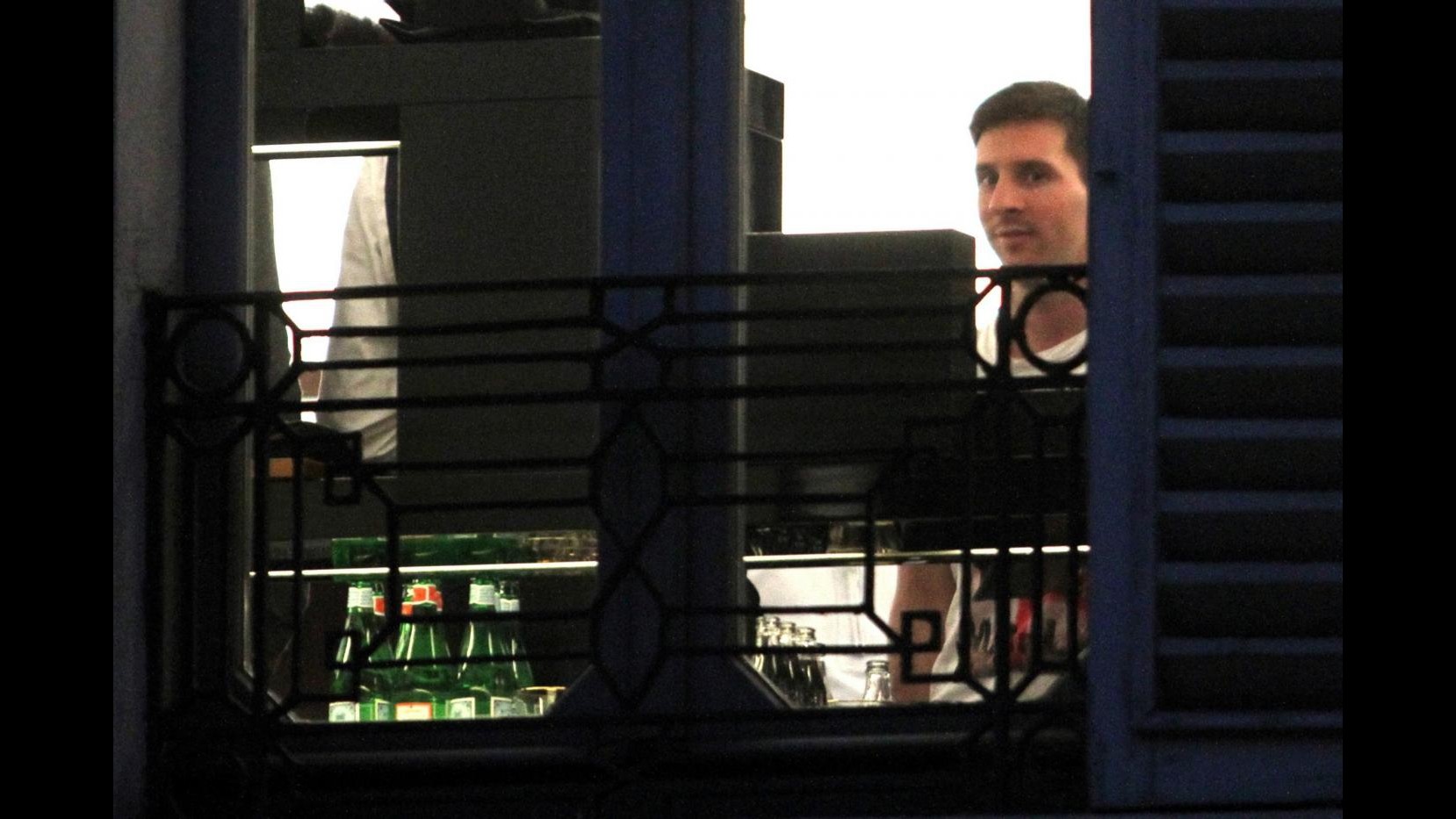 Pomeriggio di shopping a Milano per Lionel Messi