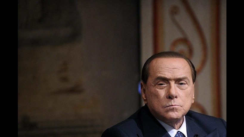 Fi, Berlusconi usa il pugno duro: giovedì riunione gruppi parlamentari