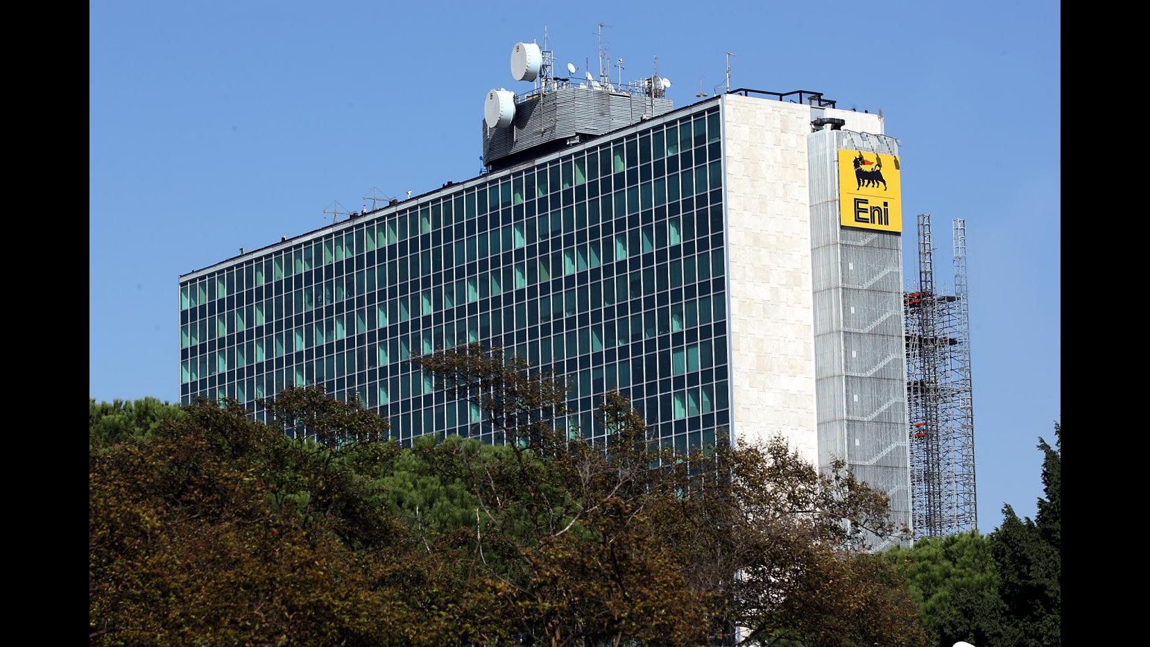 Eni: Accordo per vendita gas liquefatto a Giappone e Corea del Sud