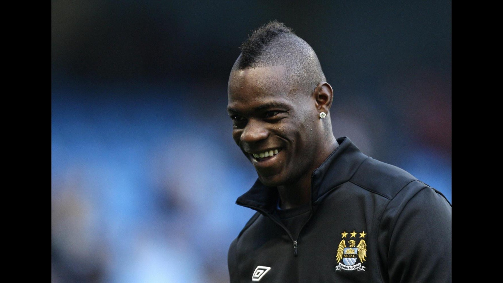 Raiola: Balotelli resta al City. Cavani: Vorrei giocare con lui