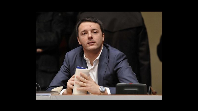 Renzi: Avanti con tagli stipendi manager. Scontro a distanza con Camusso