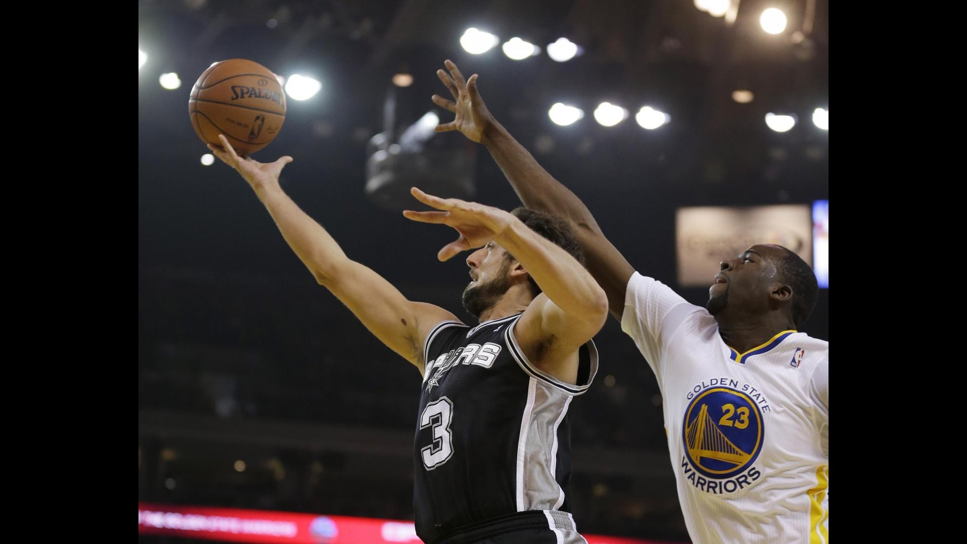 Nba: Spurs battono Warriors, 15 punti per Belinelli. Ko Indiana e Miami