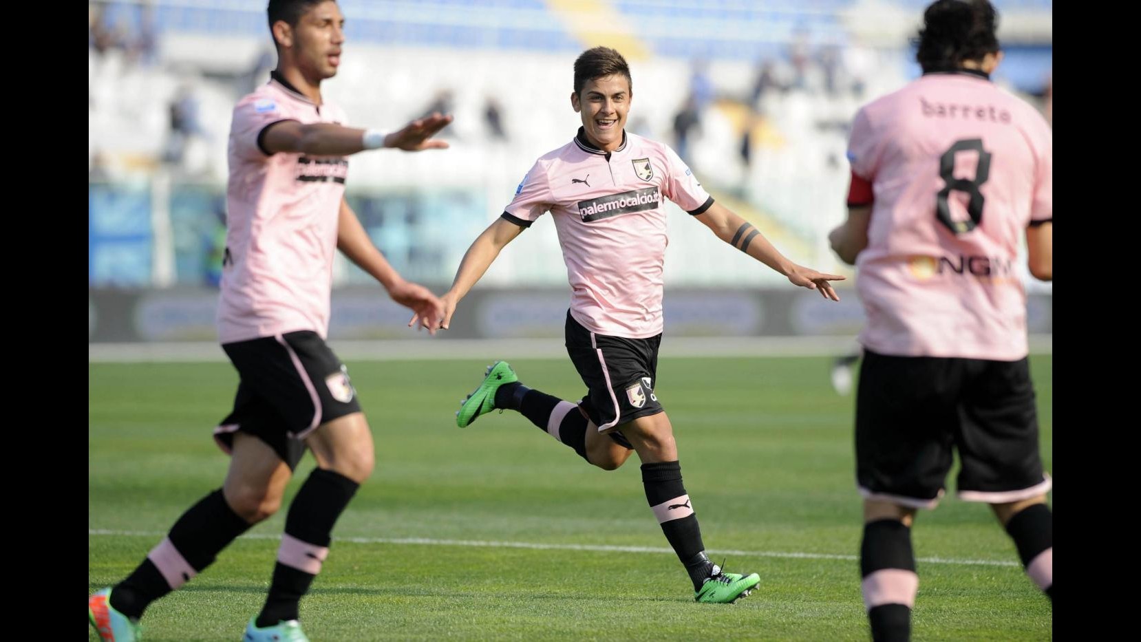Serie B, Palermo non si ferma: espugnata Pescara. Empoli cala il poker alla Reggina