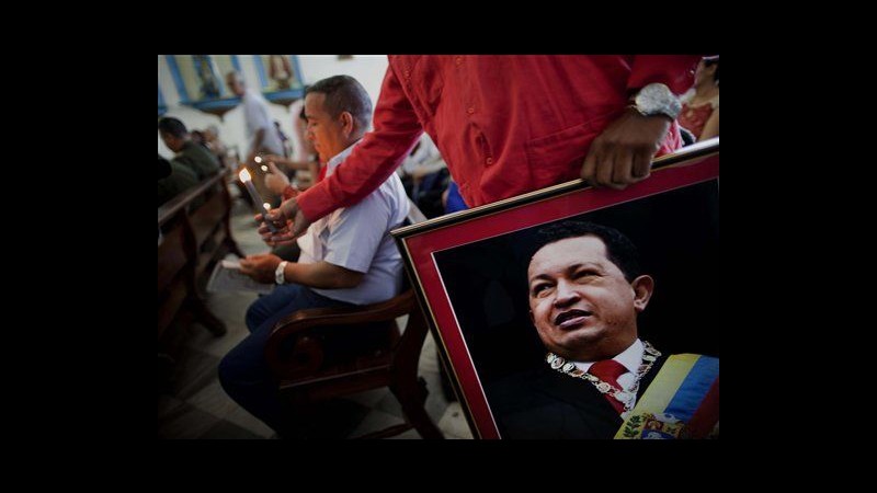 Venezuela, Chavez chiede rinvio: non giurerà il 10 gennaio