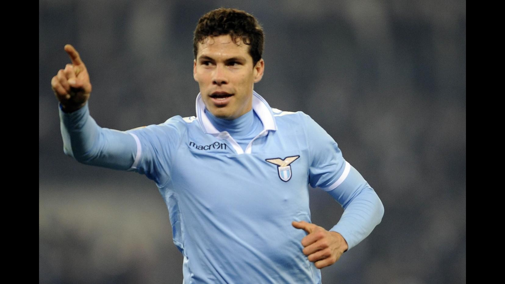 Coppa Italia, Lazio in semifinale: super Hernanes travolge il Catania