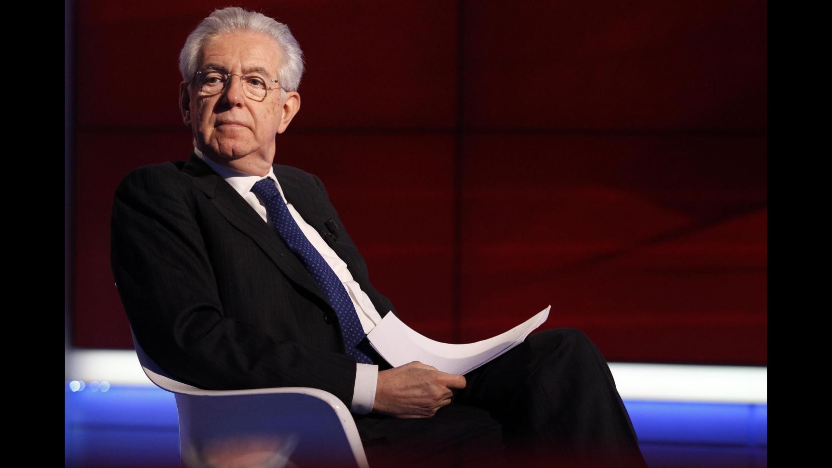 Monti: Aumentato tasse per colpa di irresponsabili