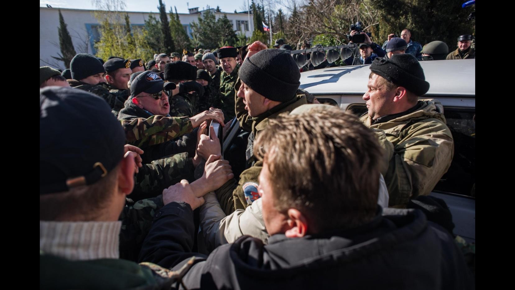 Ucraina, Turchinov: Libero comandante marina ucraina sequestrato ieri