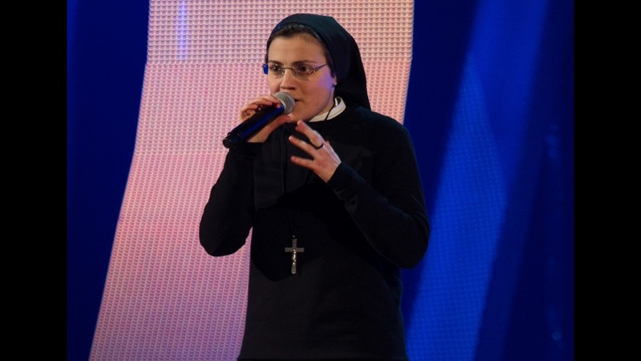 Rai2, a ‘The voice’ arriva Suor Cristina: è nel team di J-Ax