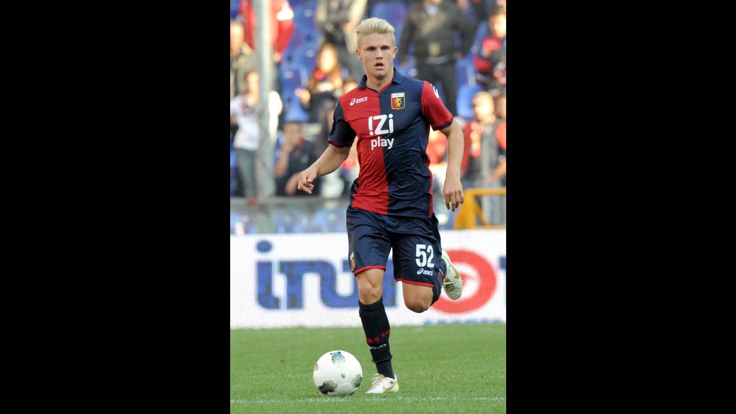 Udinese, ufficiale l’arrivo di Alexander Merkel dal Genoa