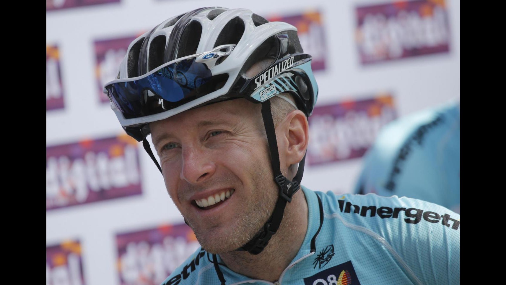 Ciclismo, doping: Armstrong pensa a confessare violazioni