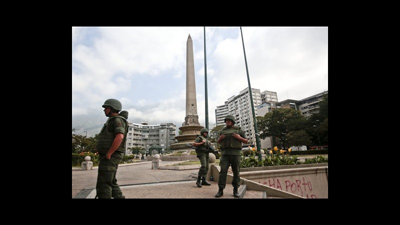 Venezuela, autorità prendono il controllo di piazza Altamira a Caracas