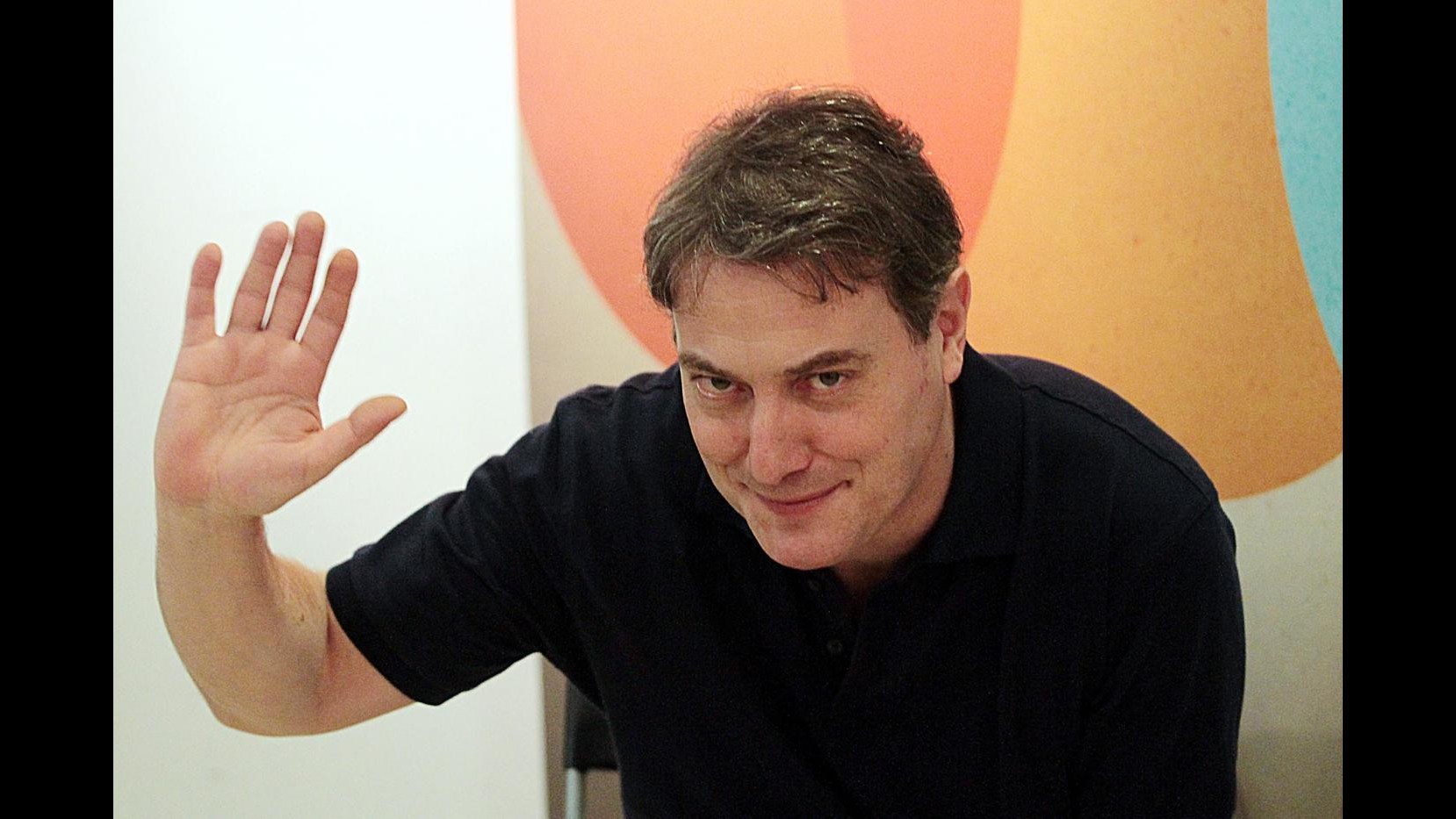 Corrado Guzzanti arriva su La7 con Recital e Aniene 1 e 2