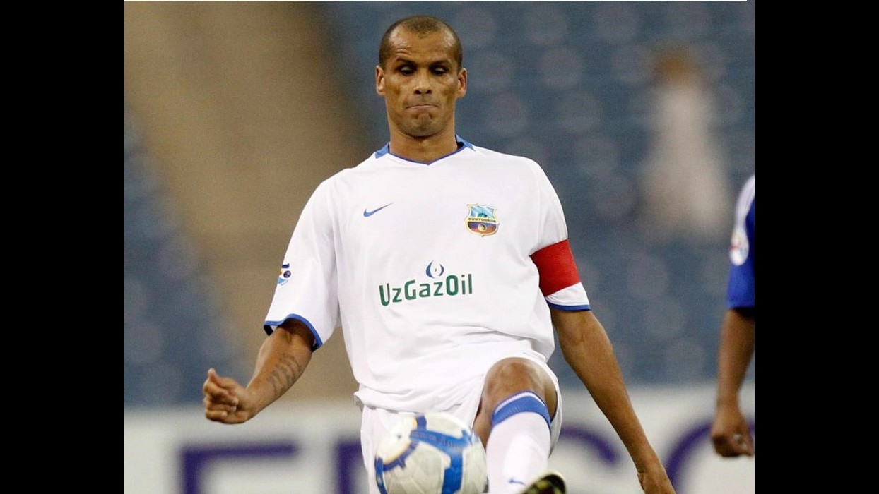 Brasile, ex milanista Rivaldo annuncia il ritiro in lacrime