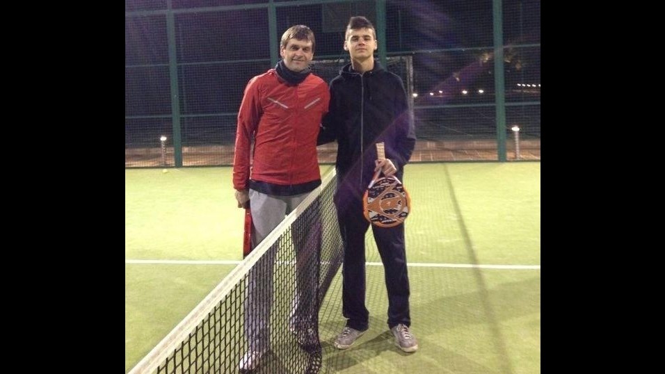 Barcellona, Vilanova sta bene e gioca a pàdel con il figlio