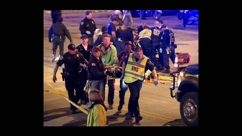 Usa, auto contro folla a festival Austin: 2 morti e 23 feriti