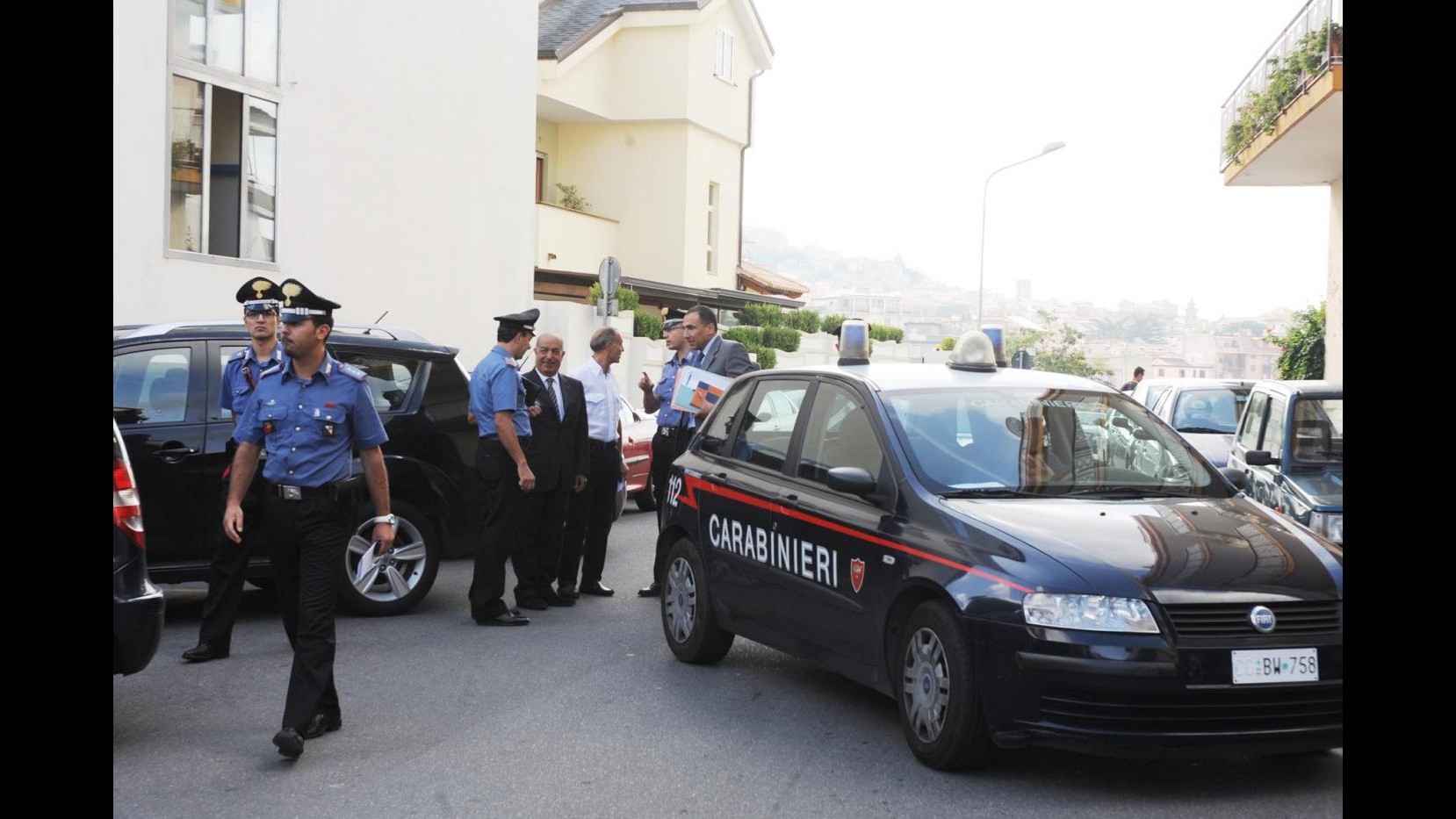 Pavia, arrestati ex vicesindaco e imprenditore edile per corruzione