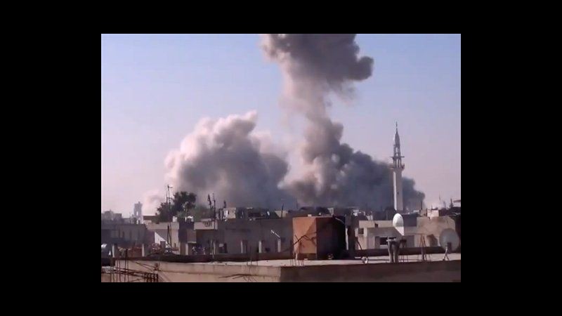 Siria, attivisti: Raid esercito uccide 14 persone ad al-Safira