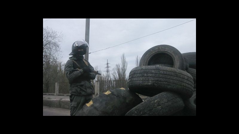 Ucraina, uomini con uniformi Berkut occupano sede polizia a Donetsk