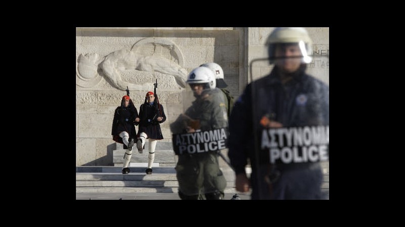 Grecia, Atene blindata per visita di Merkel: dispiegati 5mila agenti