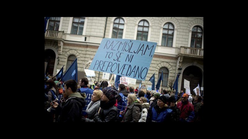 Slovenia, è crisi politica ma premier Jansa rifiuta di dimettersi