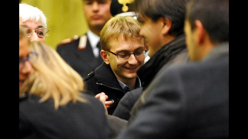 Garlasco, in aula Alberto Stasi. I genitori di Chiara Poggi: E’ il giorno della verità